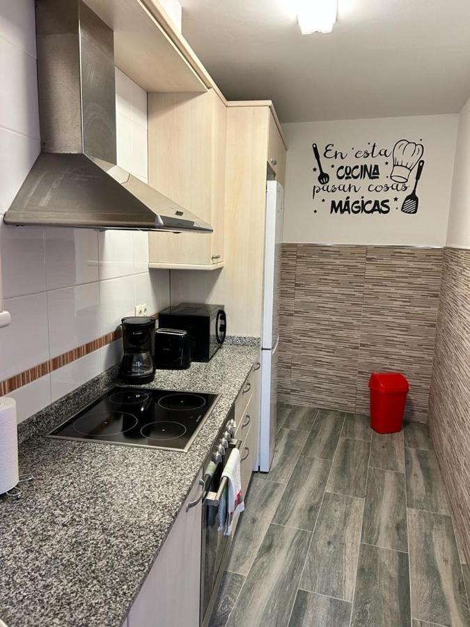 Acogedor Apartamento Atico En El Centro De O Porriño エクステリア 写真